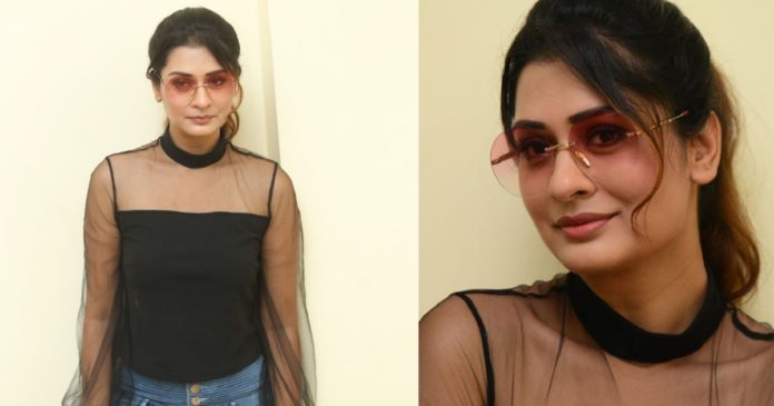 payal-rajput-bold-comments