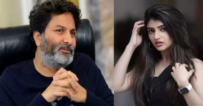 director-trivikram-gave-unexpected-twist-to-sreeleela-by-changing-her-main-role-to-second-heroine-role-in-guntur-kaaram-movie