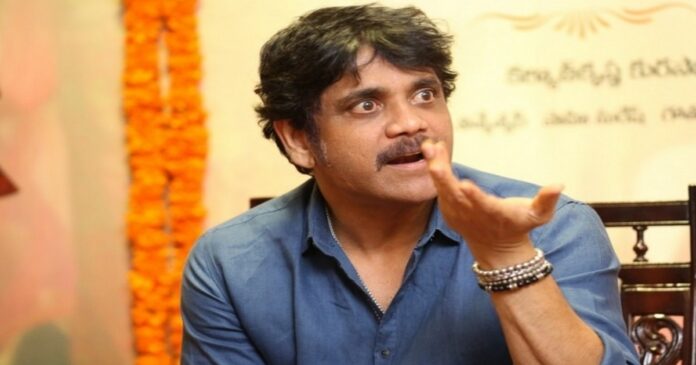 nagarjuna-has-this-very-bad-habit-and-even-his-wife-amala-is-not-able-to-control-him